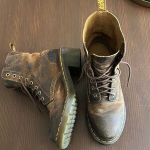 Dr. Martens Clemency Boots